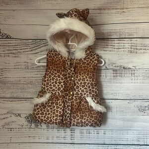 Cheetah print puffer vest from little lass size 24 months